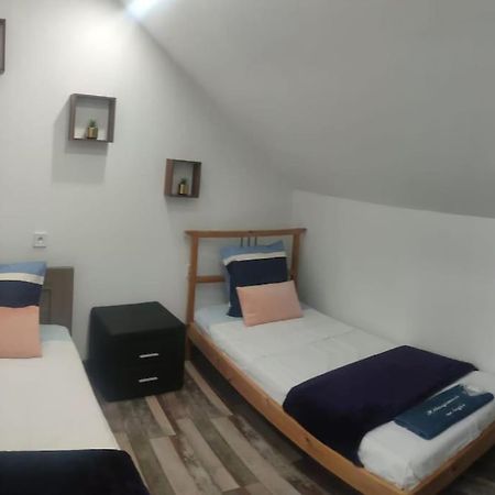 Hebergement Au Logis Souge-le-Ganelon Zewnętrze zdjęcie